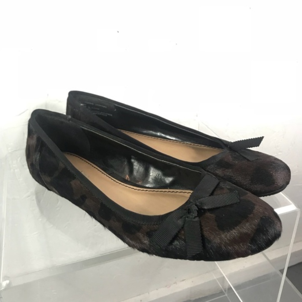 🚨5/$25 Simply Vera Wang leopard print flats